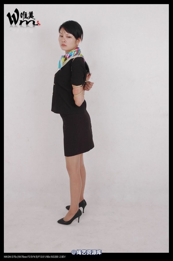 唯美之家 - 09-8-23兰玉制服捆绑 第 67 张图片