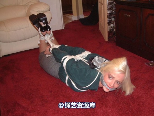 bondagebob - Angelica Vamp Secretary 4 第 23 张图片