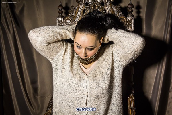 limitedaudience - 2015 anastasia the gag show 第 1 张图片