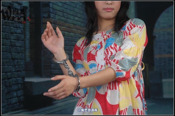 唯美之家 - 08-05-07新模特1 第 410 张图片