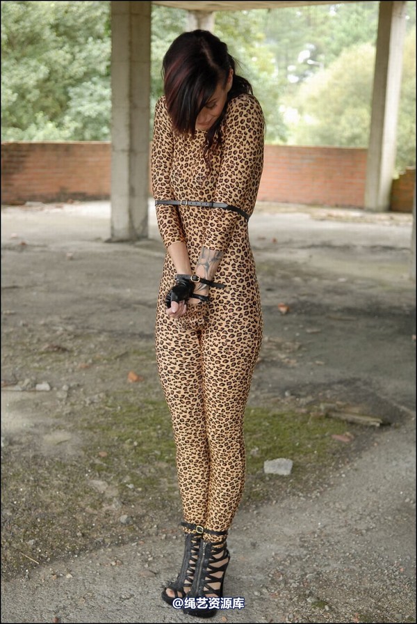 simplytied - Spain Leopard 第 21 张图片