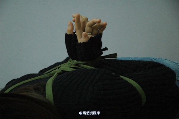 唯美之家 - 晓欣黑毛衣 第 64 张图片