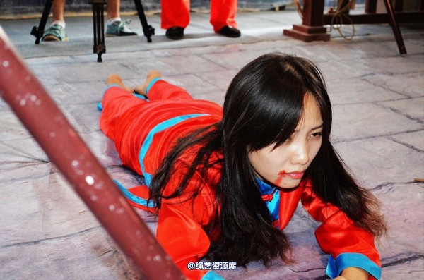 mj影视 - 血的代价梦境古大堂 女囚众生相2013-08-26 第 133 张图片