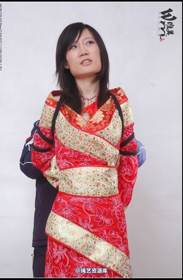 唯美之家 - 2008-11-20雯雯汉服 第 20 张图片
