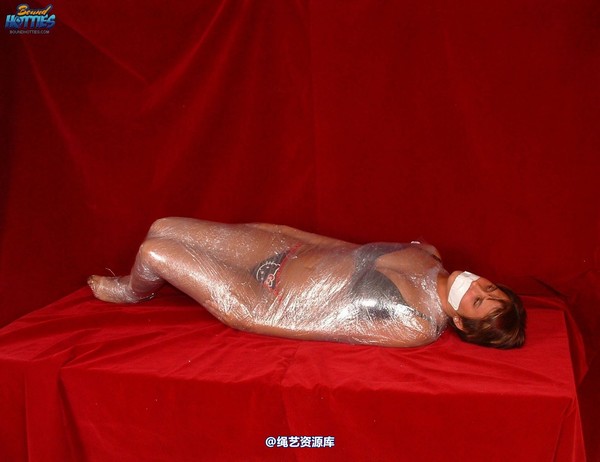 boundhotties - MONIQUE 7 第 17 张图片