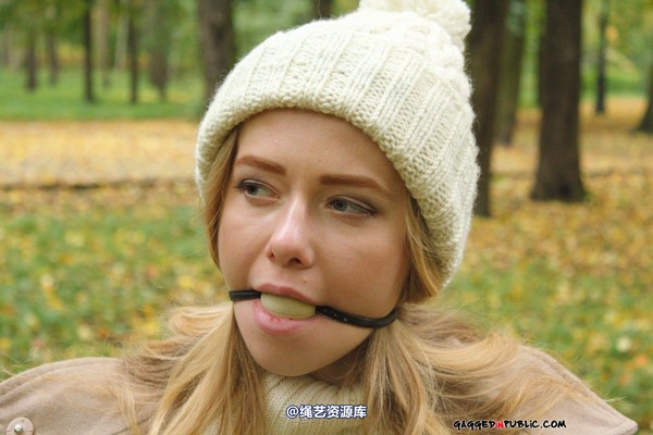 gaggedinpublic - gip543 第 32 张图片