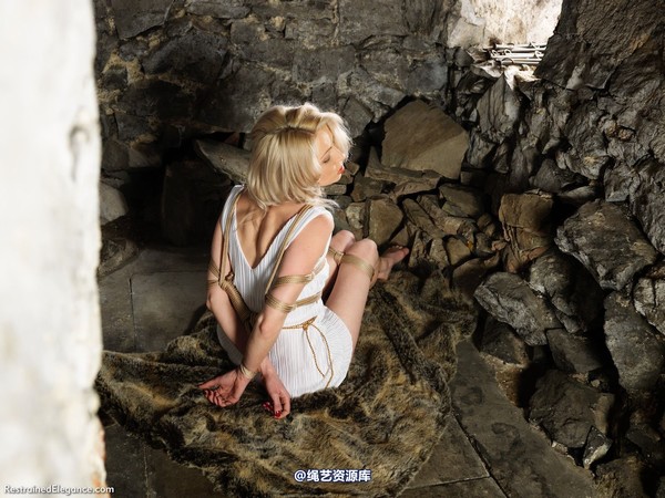 restrainedelegance - King Midas' Favourite 第 32 张图片