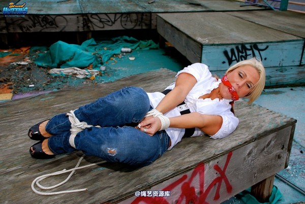 boundhotties - JENN 10 第 5 张图片