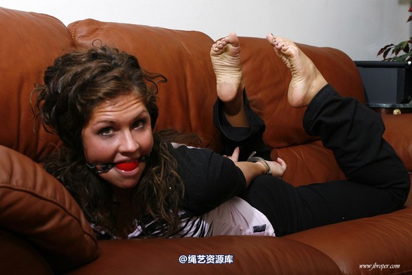 jbroper - Darling Nikki 2011-1 第 32 张图片