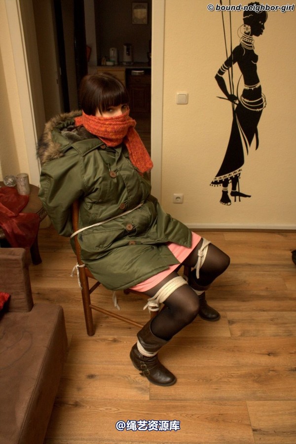 bound-neighbor-girl - Susan again tied at home 2 第 4 张图片