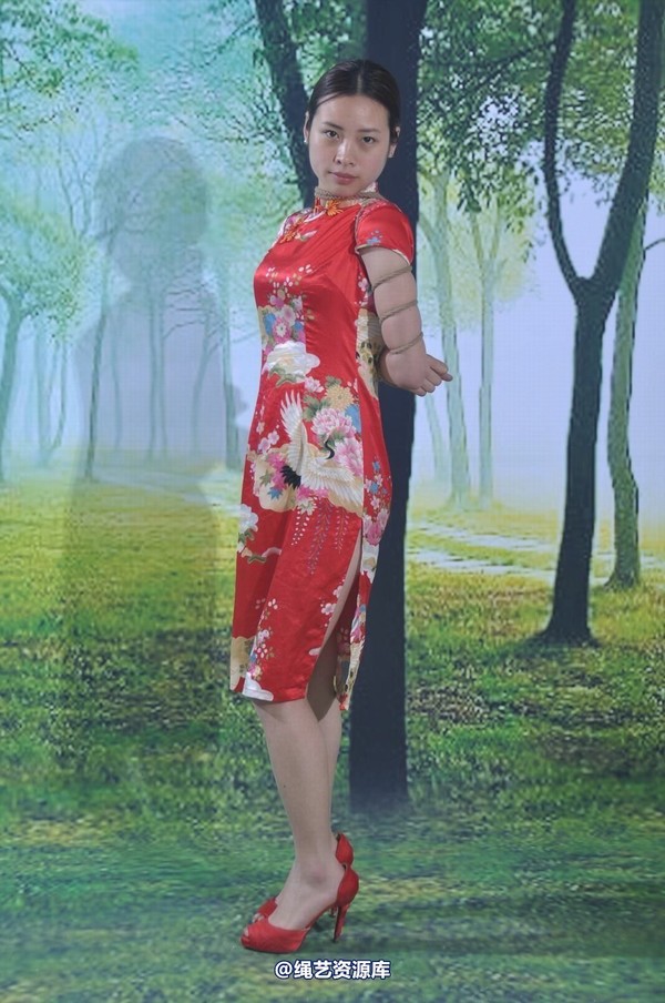 mj影视 - 三大模特争秀1 第 4 张图片