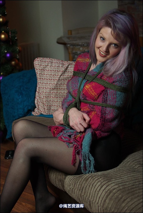 simplytied - RR Christmas scarf 第 7 张图片