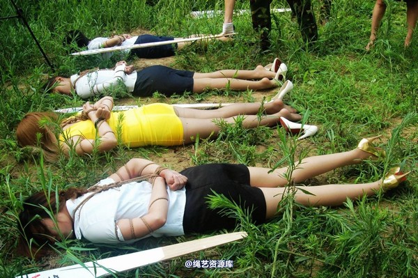mj影视 - 血的代价执行刑场 第 25 张图片