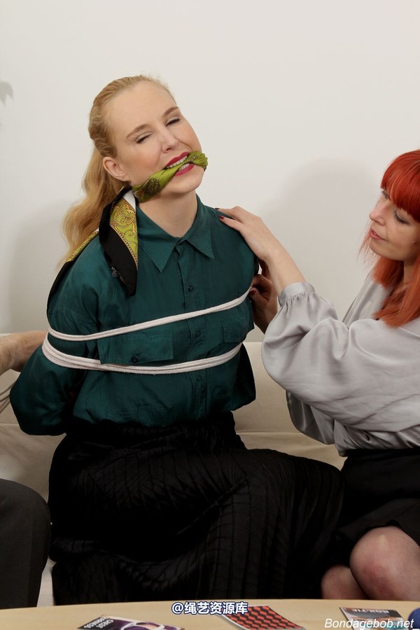 bondagebob - Ariel The Card Game 第 52 张图片