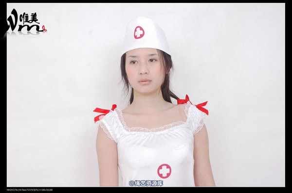 唯美之家 - 2008-12-8紫云护士，晚礼服 第 1 张图片