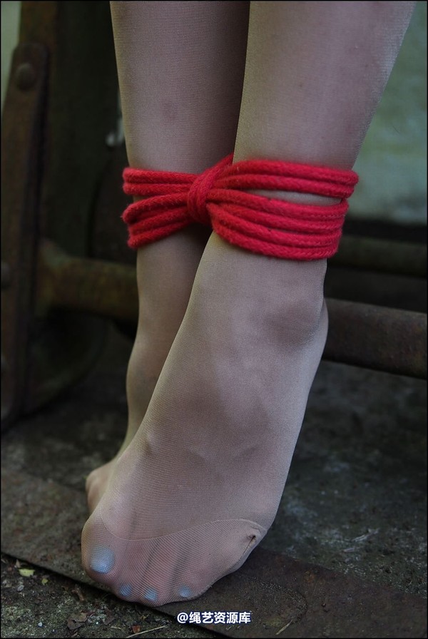 simplytied - RR on her trolly 第 33 张图片