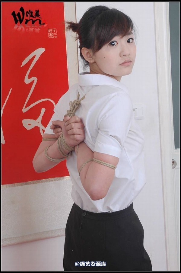 唯美之家 - 紧缚空姐子茹2010-5-8 第 89 张图片