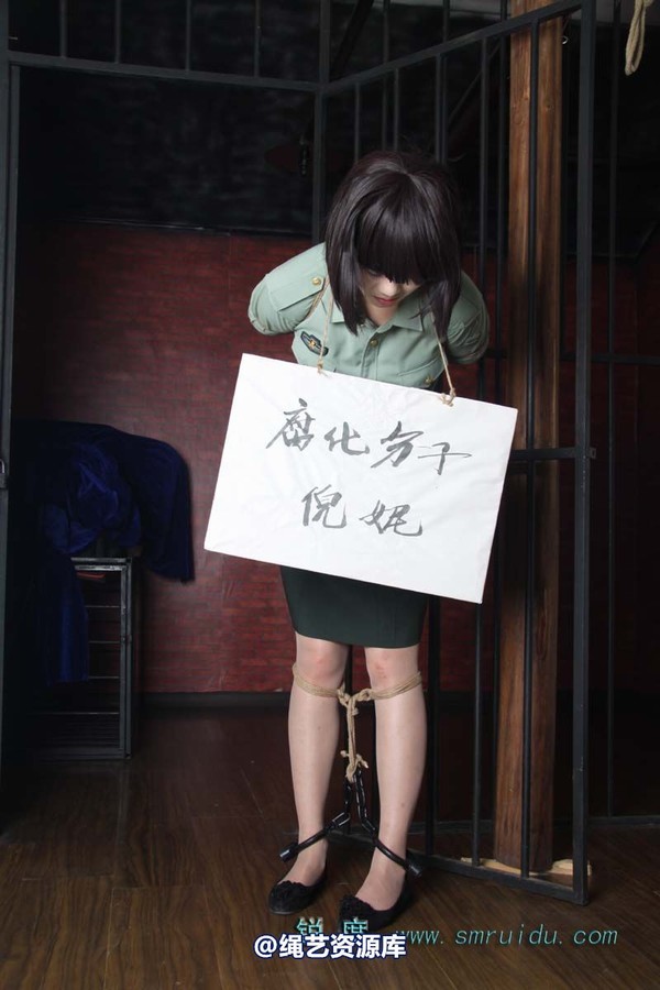 锐度主张 - ��栅女囚模特：碧菡 第 48 张图片