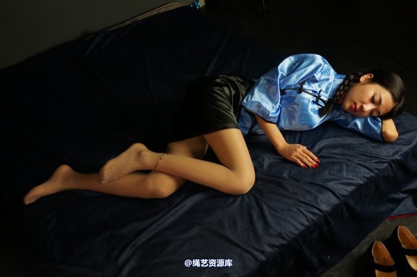 dk13美束馆 - 12.29-A红袖五四学生服-120P 第 31 张图片