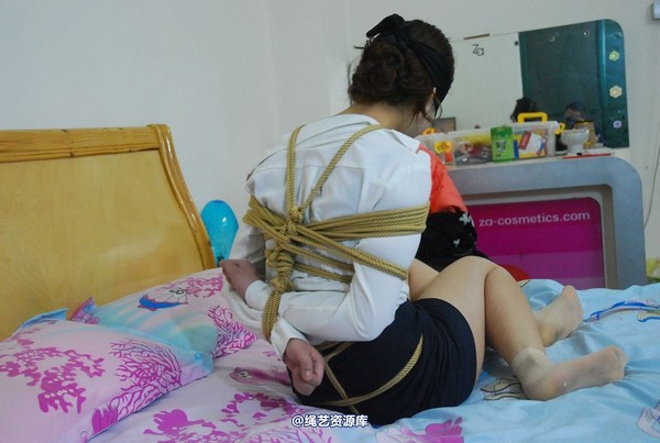 唯美之家 - 小优职业装 第 5 张图片