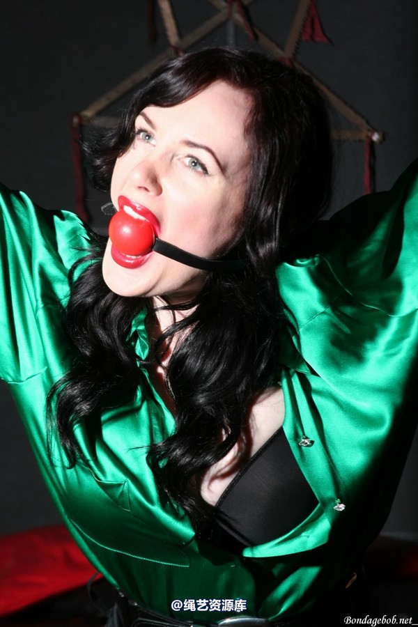 bondagebob - Morrigan In the spotlight 第 78 张图片