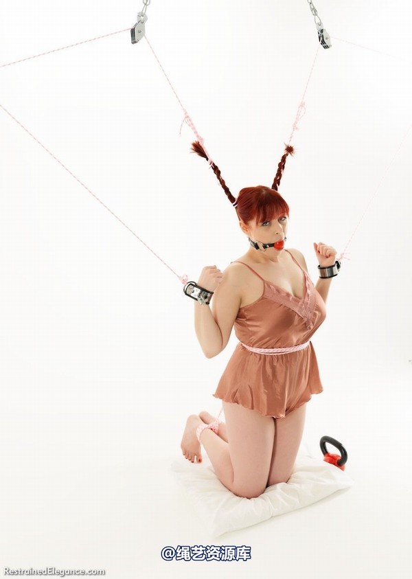 restrainedelegance - Pigtail Predicament 第 15 张图片