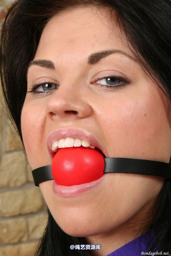 bondagebob - Monica Harris A ball gag please 第 85 张图片