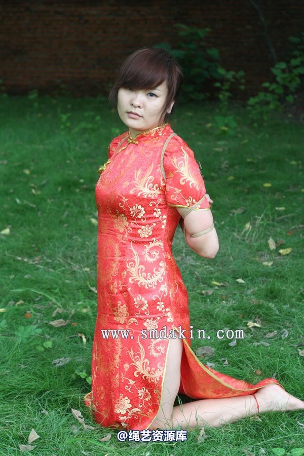 锐度主张 - 红旗袍模特：姗姗 第 10 张图片