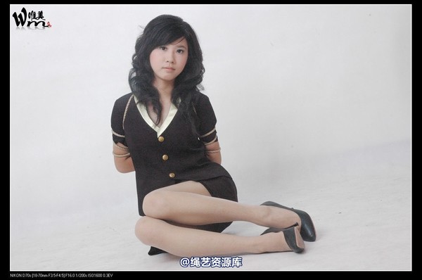 唯美之家 - 雪儿制服 第 16 张图片