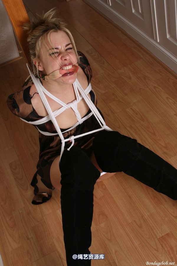 bondagebob - Tammy Squirming for freedom - no chance 第 74 张图片