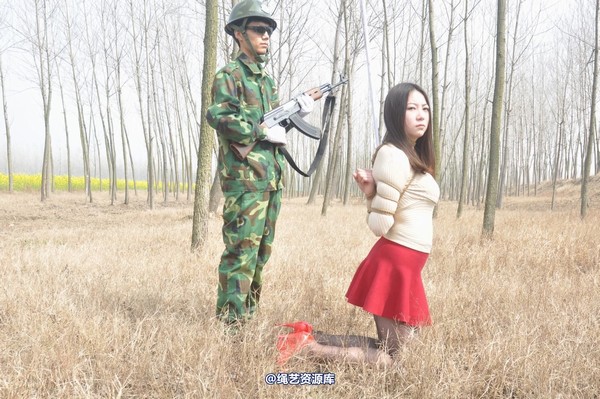 mj影视 - 车模梅晓雯 第 159 张图片