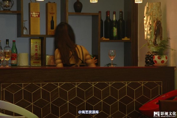 mj影视 - 萨德酒吧 第 9 张图片