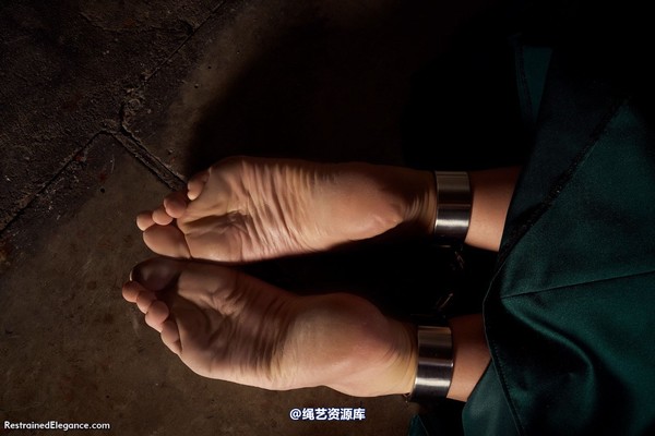 restrainedelegance - Bondage Beauty Contest 第 20 张图片