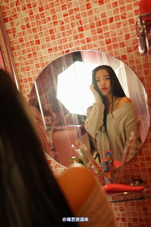 dk13美束馆 - 11.15-娃娃灰毛衣A-190P 第 80 张图片