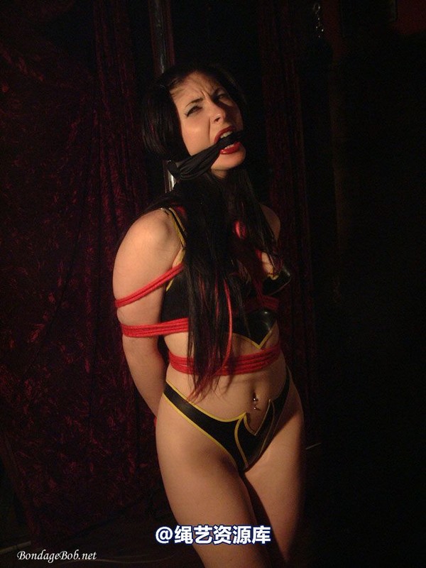 bondagebob - Lydia Hands in the dark 第 41 张图片