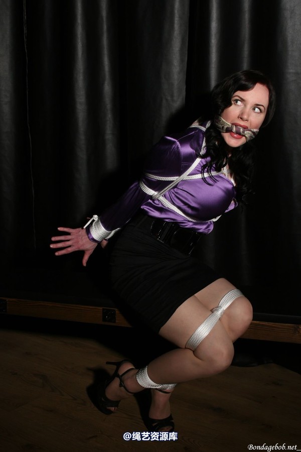bondagebob - Morrigan In the spotlight 第 187 张图片