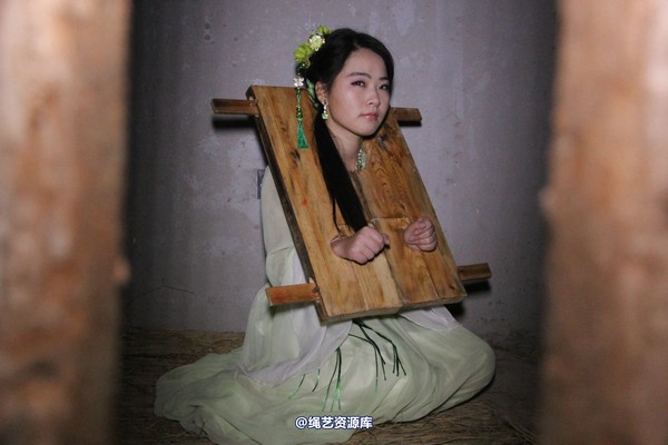 胜景山庄 - 220-婷婷囚枷 第 24 张图片