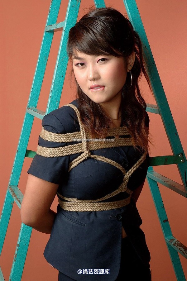 丽柜美束 - 2006-07-11 第 13 张图片