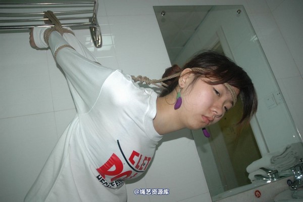 唯美之家 - 2010-10-22冉冉学生制服 第 29 张图片