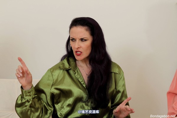 bondagebob - Caroline Pierce Temptress Kate The Intervension 第 6 张图片