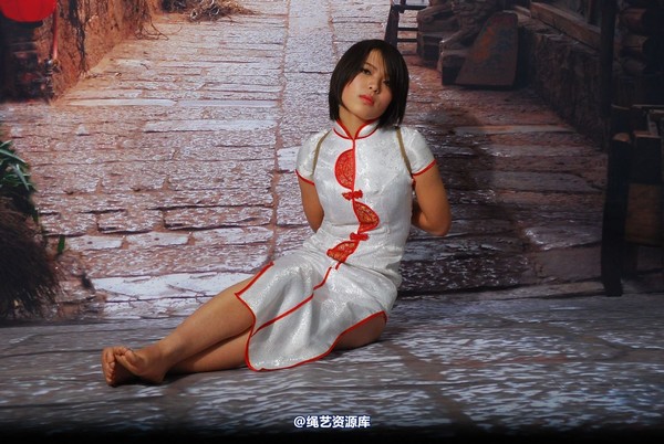 唯美之家 - 书兰-白旗袍 第 87 张图片