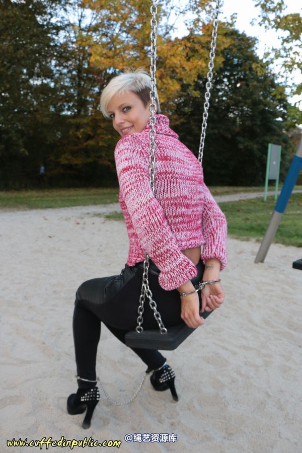 girlsinsteel - Handcuffed at the childs swing 第 56 张图片