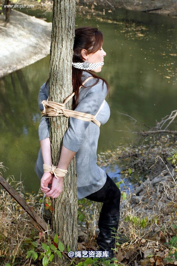 jbroper - Christina Carter 2011-3 第 25 张图片