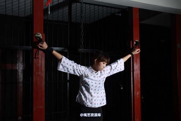 神艺缘 - 149-漆黑的小屋 第 23 张图片
