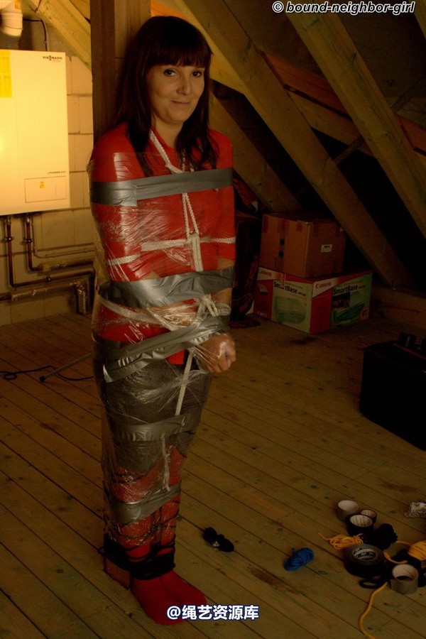 bound-neighbor-girl - Susan - Tied up in the Attic 2 第 24 张图片