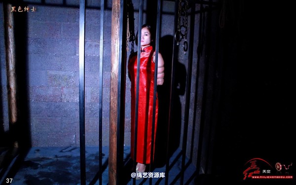 红豆的天空 - 不屈的红玫瑰 第 31 张图片