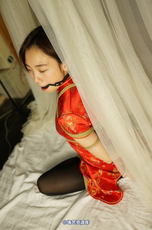 dk13美束馆 - 11.14-小仙儿红旗袍C-153P 第 126 张图片
