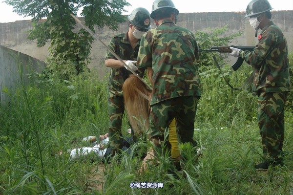 mj影视 - 血的代价执行刑场 失禁战栗2013-08-26 第 127 张图片