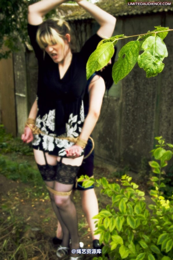 limitedaudience - 2009 nikki rebekka raynor nature bound 2 第 8 张图片