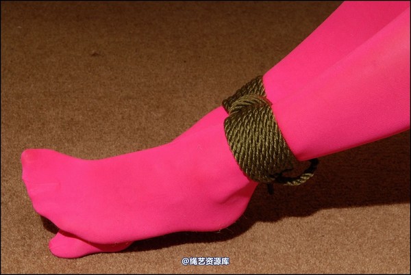 simplytied - Pink encasement 第 25 张图片